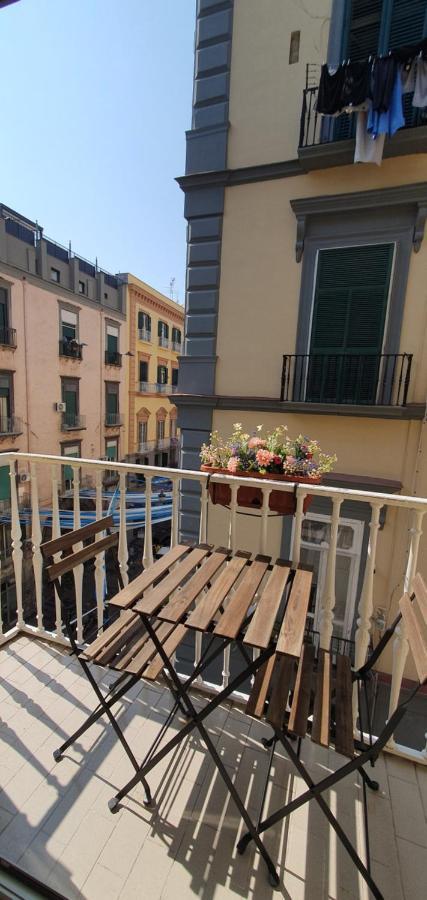 De Lollis Apartments Napoli Bagian luar foto