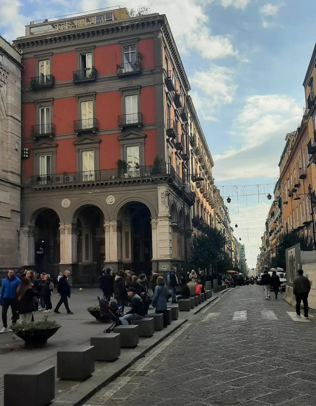 De Lollis Apartments Napoli Bagian luar foto